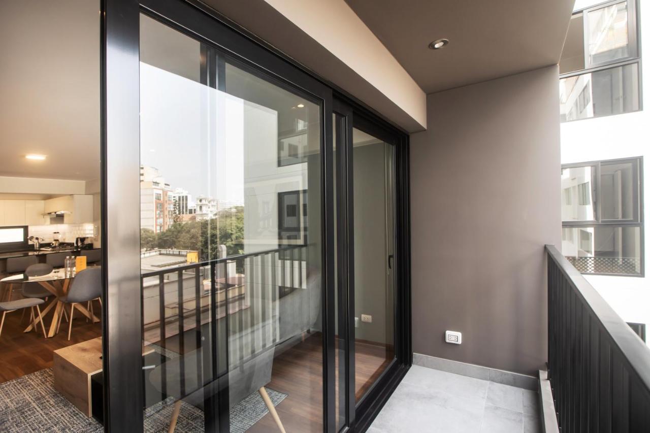 Alcanfores 1262 By Wynwood House 利马 外观 照片